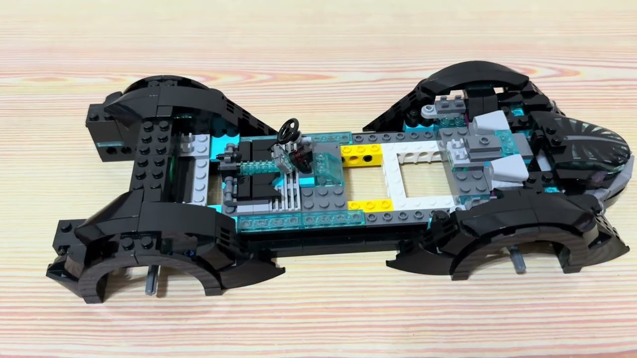 LEGO蝙蝠俠 DCLEGO 76304 DC「蝙蝠俠3蝙蝠車」（ Batman Forever Batmobile）