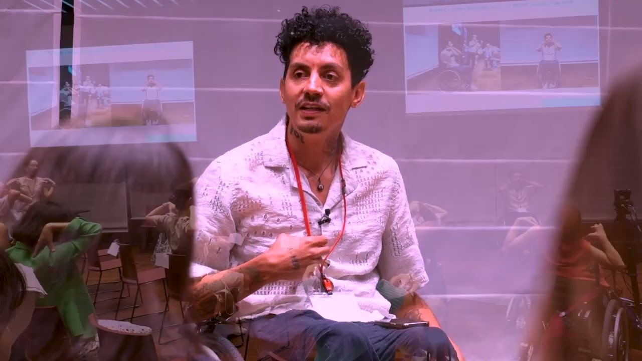 Construindo uma Sociedade Onde Ninguém Fica para Trás - Yoga Acessível para Todos. Universidade de Osaka, Osaka, Japão