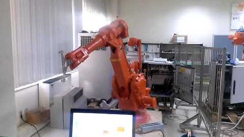 ABB IRB 2400 + HAL(Grasshopper)