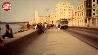 Malecón de La Habana timelapse, music by Roberto Fonseca [Havana Cultura]