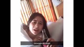 Waduh Video Hot Prilly Latuconsina Tidur Sama Cowok Sambil Minum Beredar