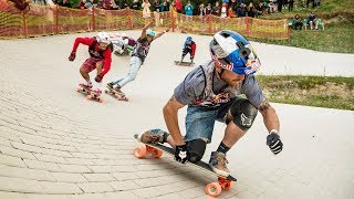 HeadtoHead Skateboard Race on a Pump Track