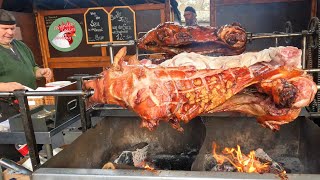 видео: Уличная еда Германия. Поросенок целиком 40 кг, приготовленный на вертеле картинка: Уличная еда Германия. Поросенок целиком 40 кг, приготовленный на вертеле