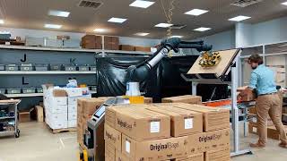 Slip Sheets with a Collaborative Robot Palletizer | Cobots | PalletizHD