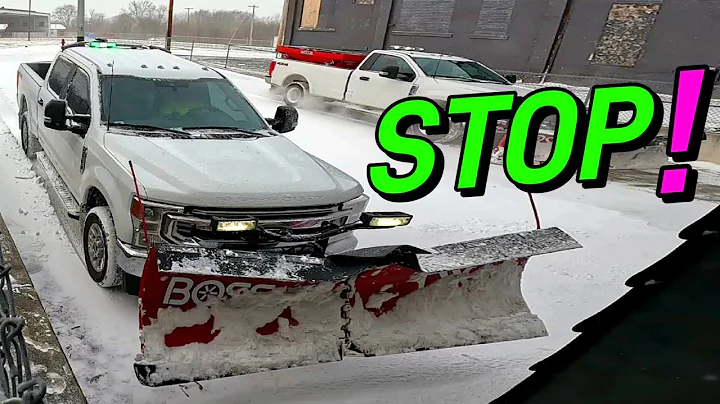 THIS IS THE HARDEST SNOW STORM OF MY CAREER | IT W...