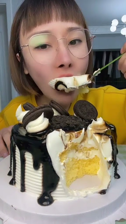 ASMR - MUKBANG KUE TAR TOPING OREO MANDI COKLAT LUMERUNO