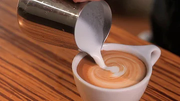 How do you clean copper with baking soda?