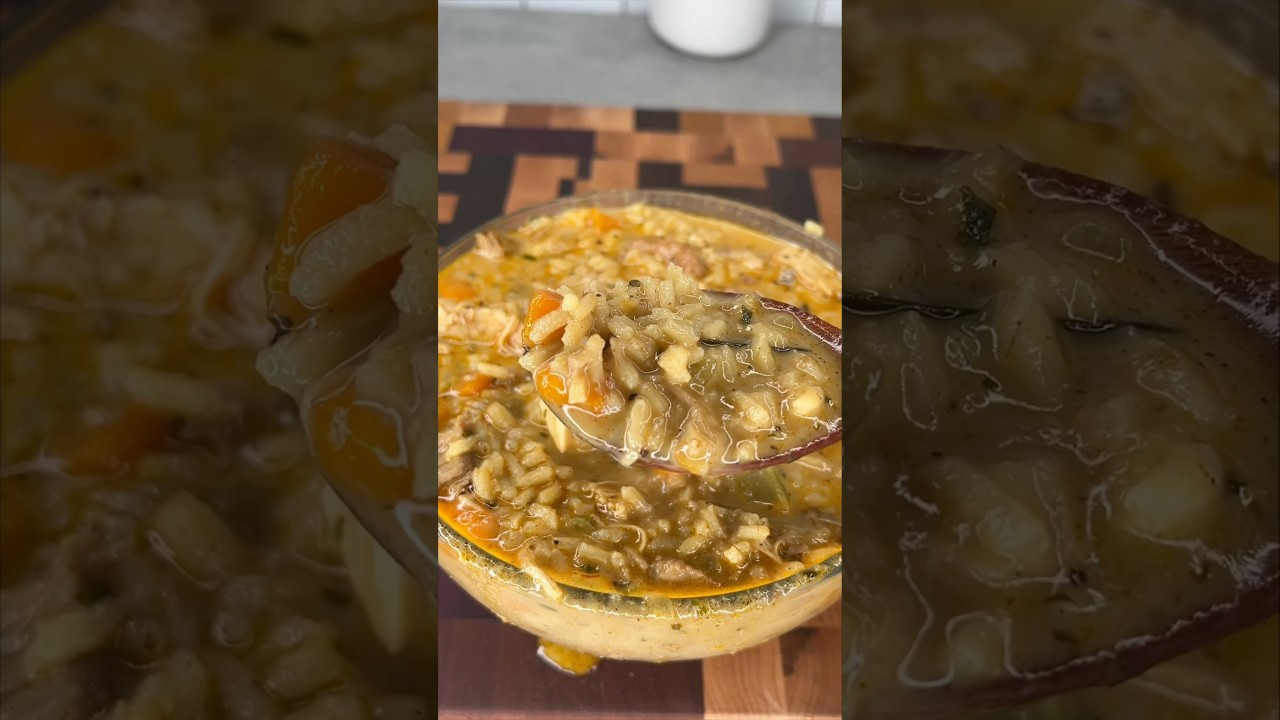 Легкий домашний куриный суп с рисом 