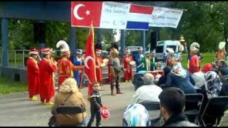 Hollanda_Amsterdam_osdorp_Milli_Gorus_Kermis_Mehteran