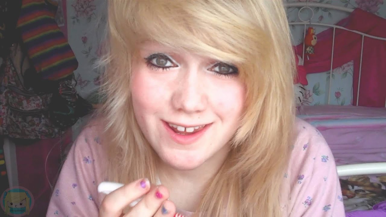 Disneyland!, MCM, dubstep and more! #Vlog 14