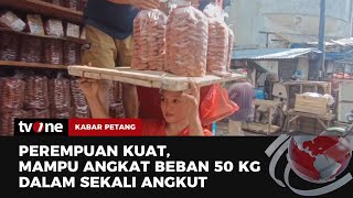 Download lagu Kisah Juleha Buruh Angkut Perempuan di Surabaya | Kabar Petang tvOne