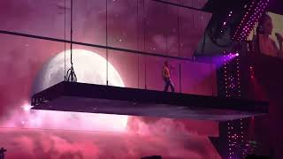 Justin Bieber - All that Matters (Live performance in Minneapolis)(Justice world tour) Resimi