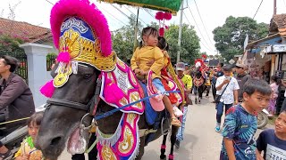 kuda renggong duet sinden kece makin oke | Lsr sri sawargi di rido galih