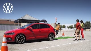 Polo Challenge: Playing Golf | Volkswagen Resimi