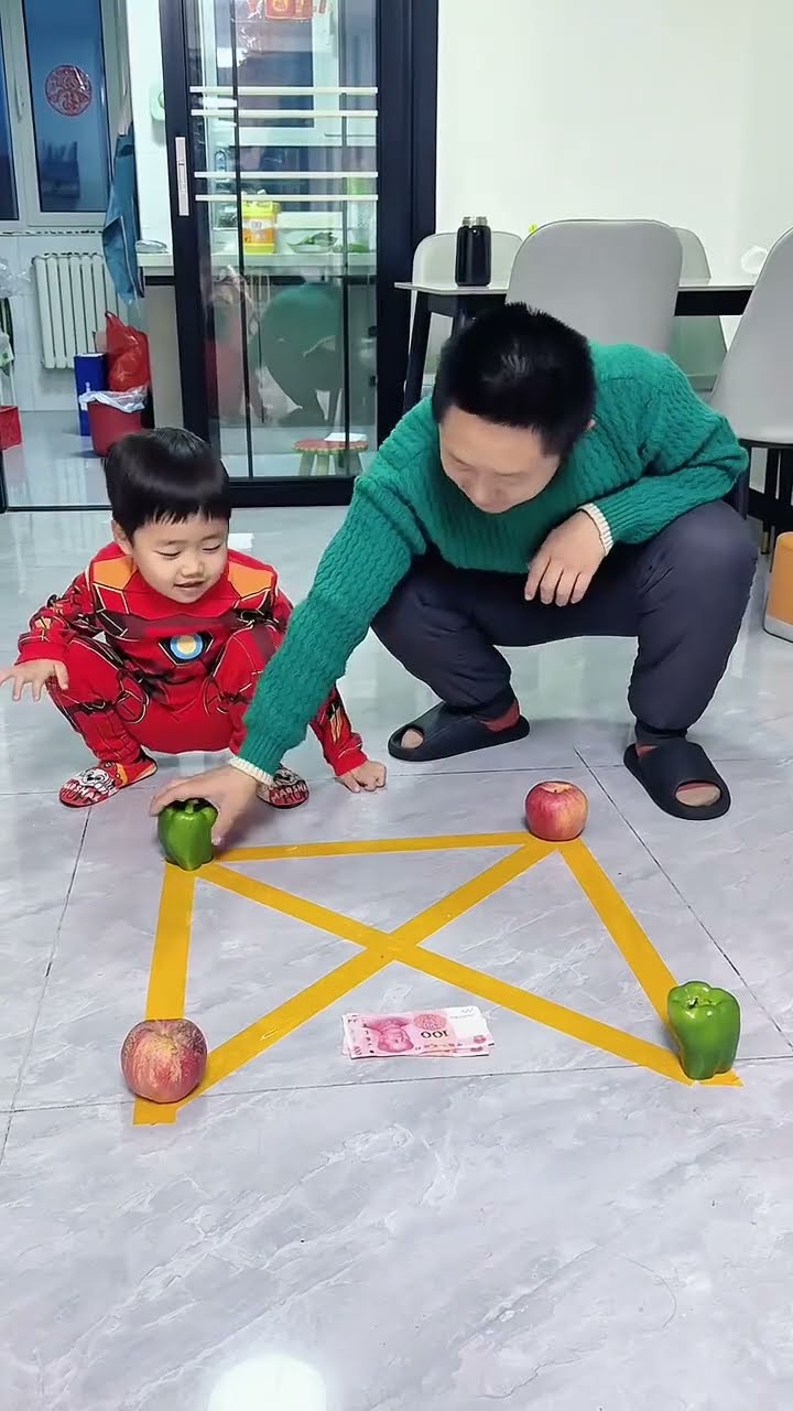 看儿子如果拿捏爸爸的！#Cute baby#Cute#呆萌小米宝#聪明宝宝