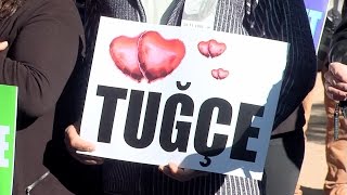 Mahnwache Zum Tugce-Prozessauftakt