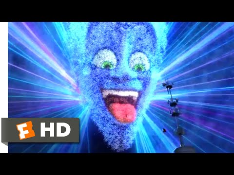 Megamind - Making an Entrance | Fandango Family