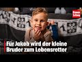 Für Jakob wird der kleine Bruder zum Lebensretter | krone.tv NEWS
