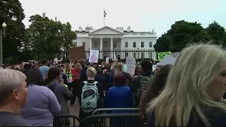 Nurses march to White House honoring lives lost to COVID