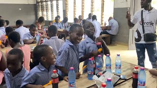 Oracle Foundation visits Akropong School for the Blind students, eats with them❤️