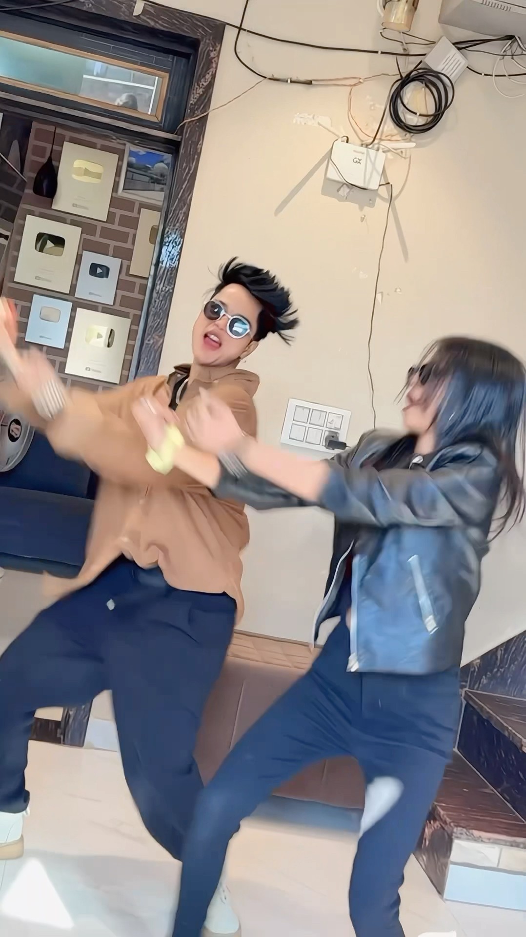 Chalo trending dnace krte hain ??? #love #rajjufam #shorts #ytshort #dance ​⁠@chotanawab