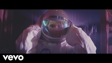 Transviolet - Astronaut (Official Video)