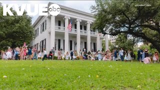 Easter egg hunt held at Texas Governor's Mansion