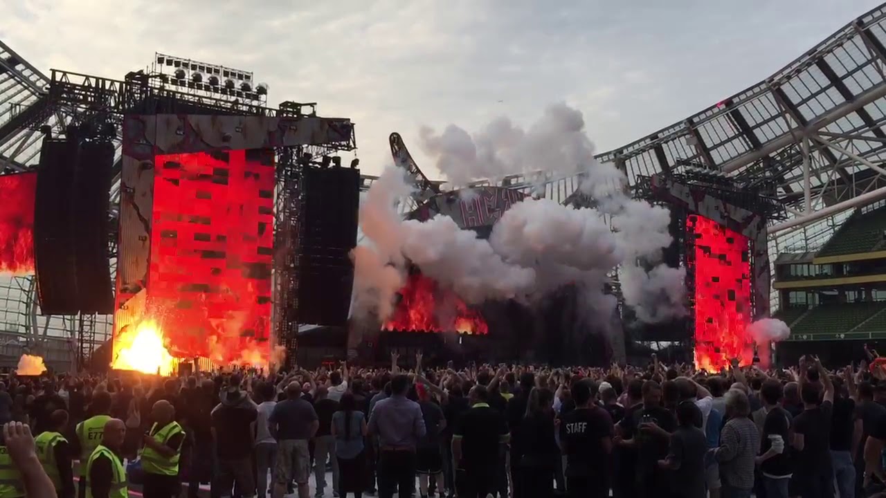 AC/DC - Croke Park - 2015 Intro - YouTube