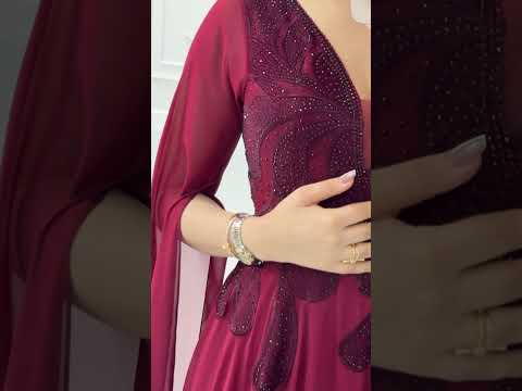 الموديل اللي خطف الأنظار وفرنا منه اللون العودي الفخم فساتين المصمم الحديث فساتين مناسبات