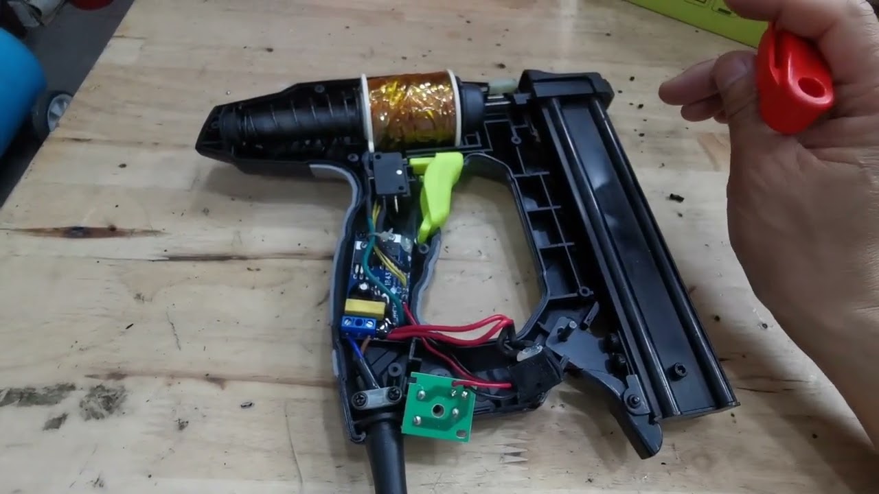 Máy bắn đinh điện XCORT, Pumpkin nội thất như thế nào