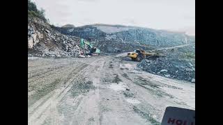 Massive Mining Trucks at Work 🚛⛏️ | Australian Mining Operations #Shorts