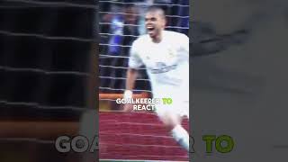 Why Do Players Curl Free Kicks Around the Wall? #football #freekick