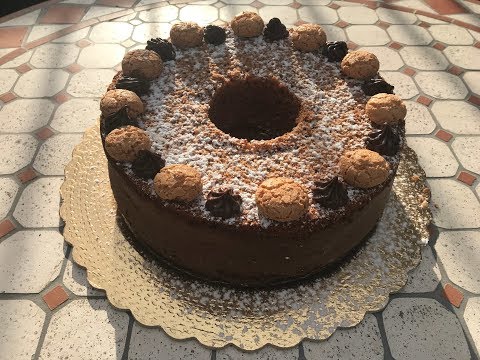 Chiffon cake con Amaretti e crema Pan di Stelle