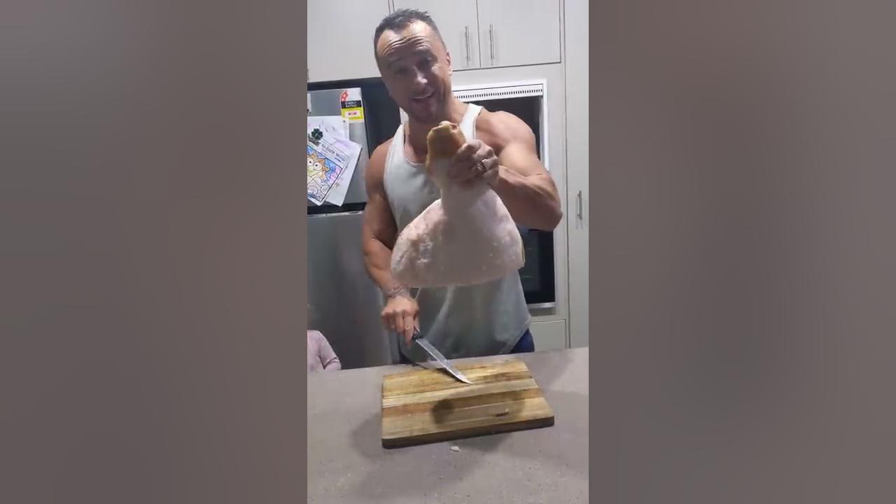 How To Cut A Leg Of Ham Christmas Ham Youtube