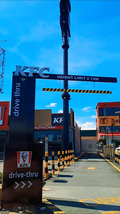 Drive tru Kentucky fried chicken🍗 may Height limit #wow #fastfood #business @alingtinderavlogs
