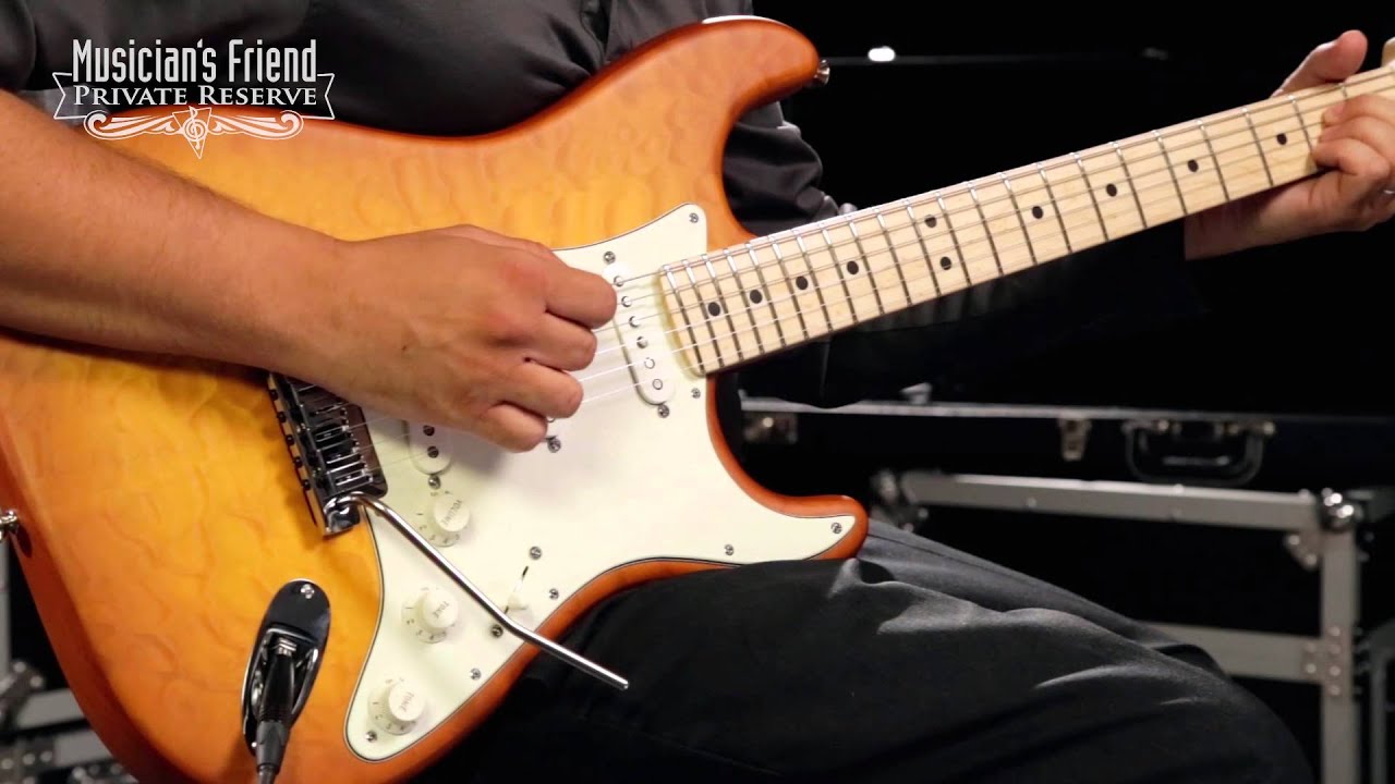 Fender Custom Shop Custom Deluxe Stratocaster Electric Guitar with