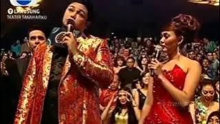 Zaskia Gotik bergoyang KEMBENNYA MELOROT