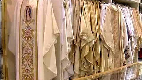 Qual é o nome da roupa do Papa?