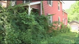 Abandoned homes causing issues for neighbors in Greenfield