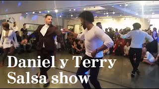 Daniel &amp; Terry SalsAlianza, Desiree &amp; Cecile salsa show at King&amp;Queen salsa bachata dance festival