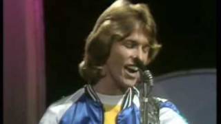 Andy Gibb - I Just Wanna Be Your Everything chords