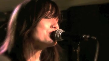 WOLF CODERAs SESSION POSSIBLE: Jemma Endersby singt 