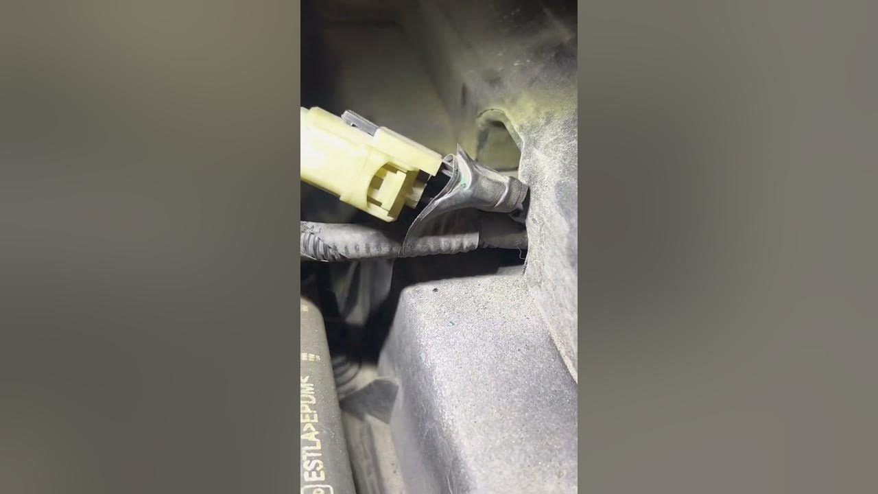 p040d exhaust gas recirculation temperature (egr) sensor a circuit high