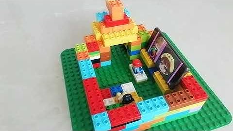 Tutorial to build a simple and easy lego Duplo house