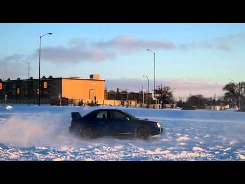 subaru-in-the-snow.