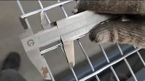 1.4-2.5mm plc control welded wire mesh roller machine