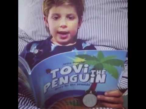 Tovi the penguin goes to the seaside