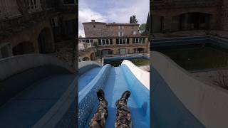 J'ai trouvé une IMMENSE VILLA ABANDONNÉE ! 🤯 #urbex J'ai trouvé une IMMENSE VILLA ABANDONNÉE ! 🤯 #urbex