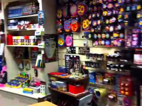 lotus fortvivlelse inaktive Party Supplies - Poppers - The Party Shop - YouTube