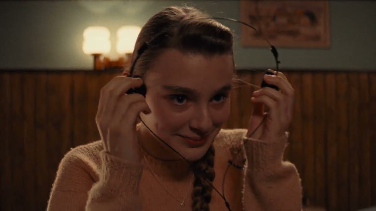 少女の歌声は、なぜ沈黙に変わったのか――チェコの実話を基にした「ブロークン・ヴォイス」特報映像